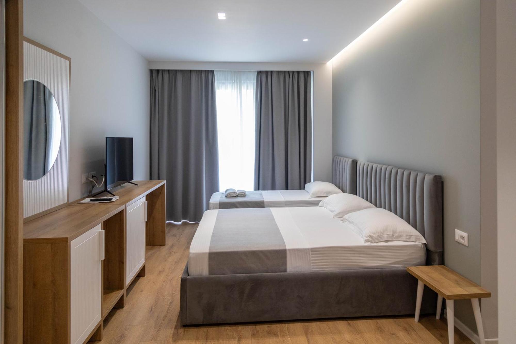 Te Aldo Hotel Kuraten Eksteriør billede
