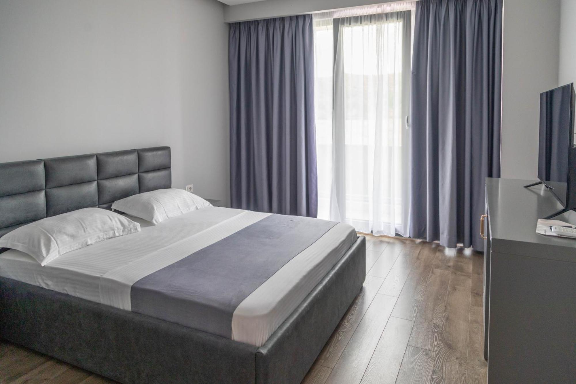 Te Aldo Hotel Kuraten Eksteriør billede